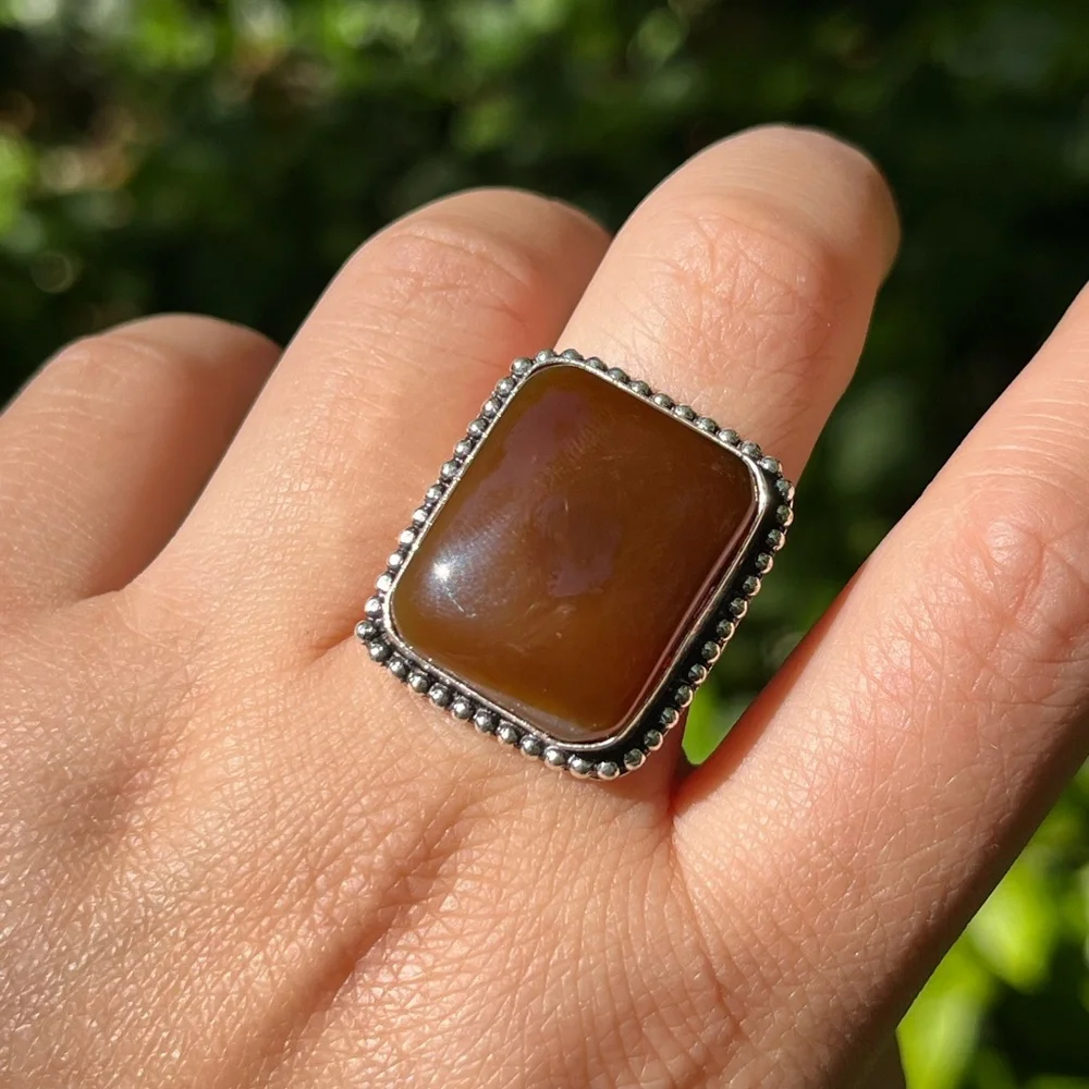 Size 8.25 925 silver plated brown agate square ring‎